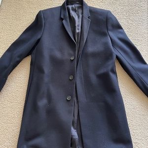 COS navy blue men’s topcoat